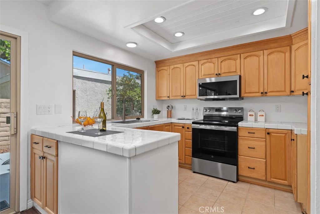 2 Snapdragon, Irvine CA 92604 - photo 7