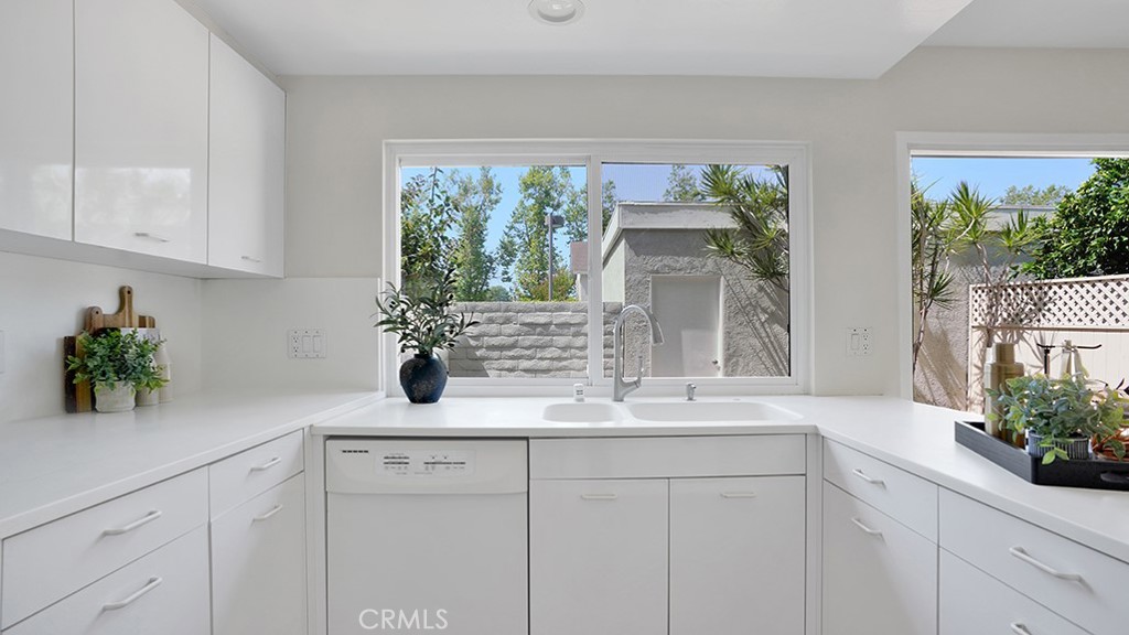 2 Sunflower, Irvine CA 92604 - photo 16