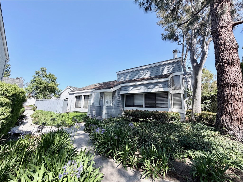 2 Tonada, Irvine CA 92620 - photo 1