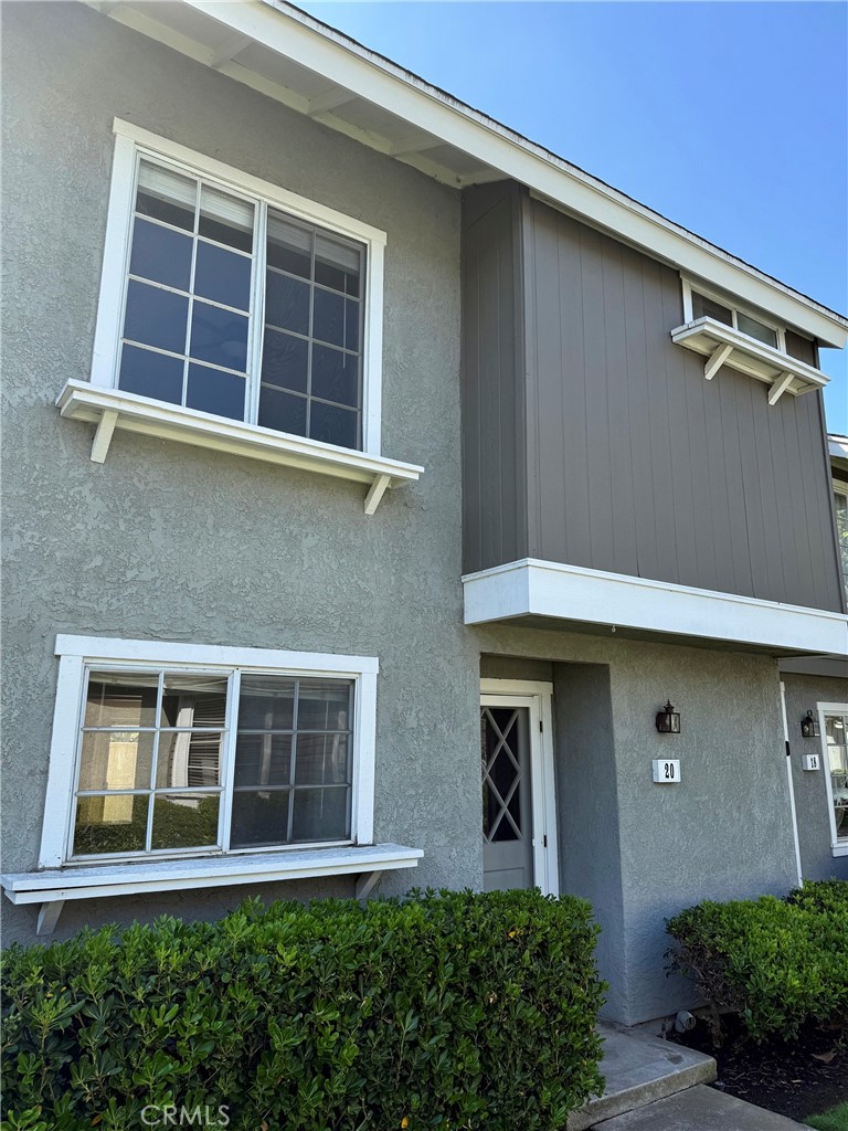 20 Eagle Run, Irvine CA 92614 - photo 1
