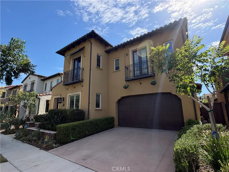 20 Hawkeye, Irvine
