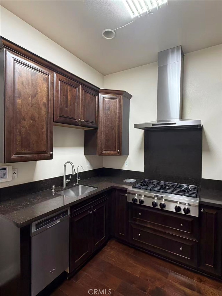 20 Hawkeye, Irvine CA 92602 - photo 19