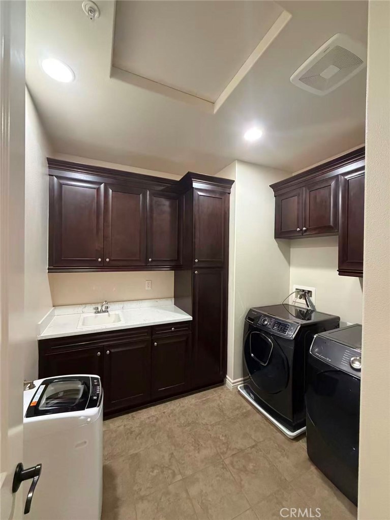 20 Hawkeye, Irvine CA 92602 - photo 25