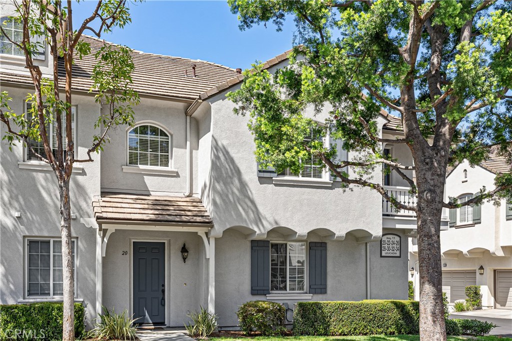 20 Leucadia, Irvine CA 92602 - photo 2