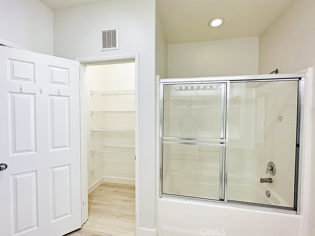 20 Leucadia, Irvine CA 92602 - photo 11