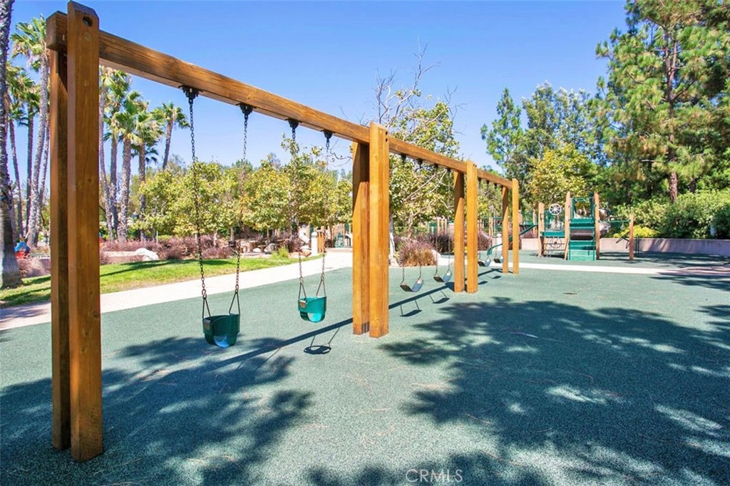 20 Leucadia, Irvine CA 92602 - photo 35