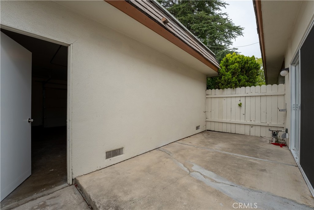 20 Norton St, Irvine CA 92612 - photo 32