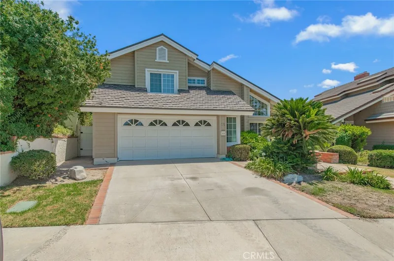 20 Redonda, Irvine, CA 92620