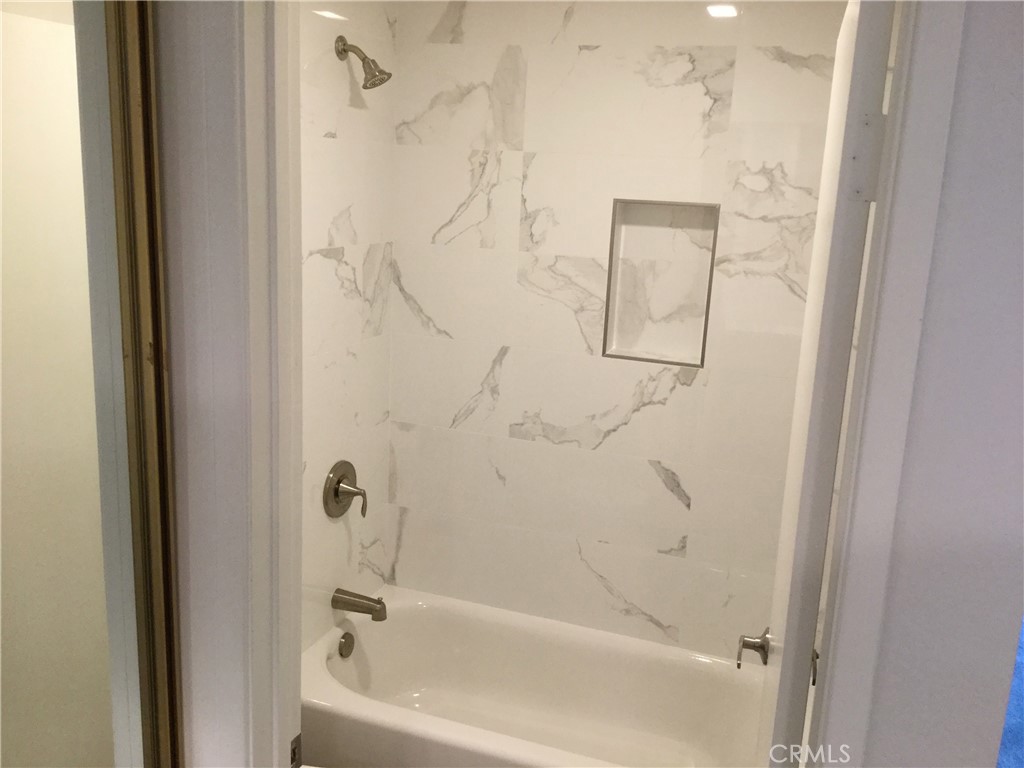 20 Streamwood, Irvine CA 92620 - photo 8