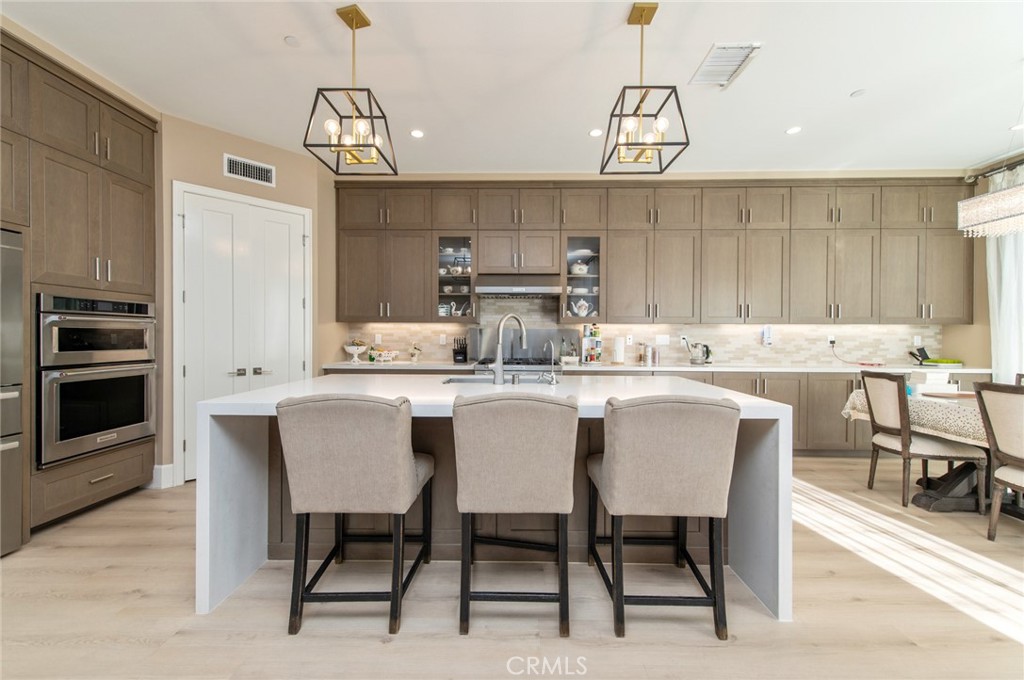 200 Piazza, Irvine CA 92602 - photo 13