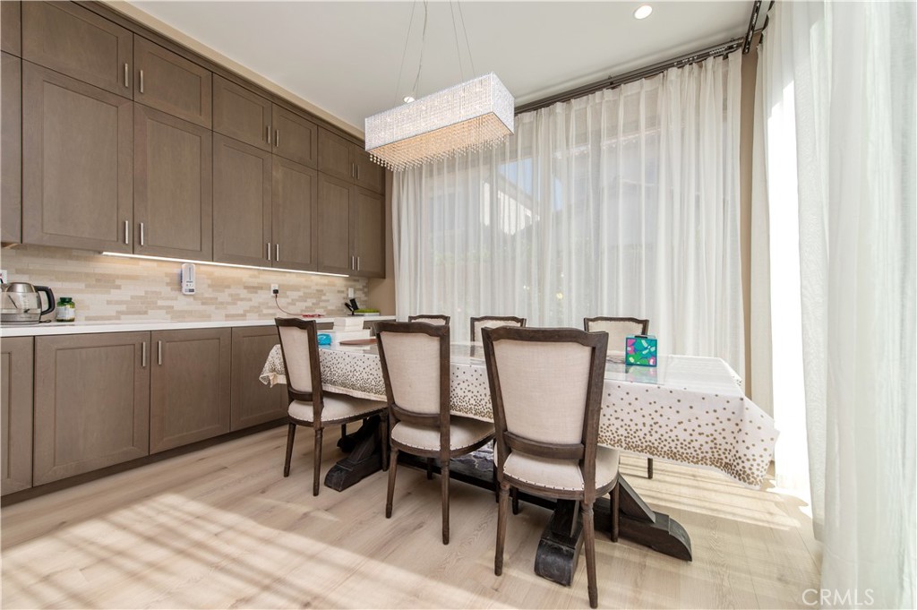 200 Piazza, Irvine CA 92602 - photo 15