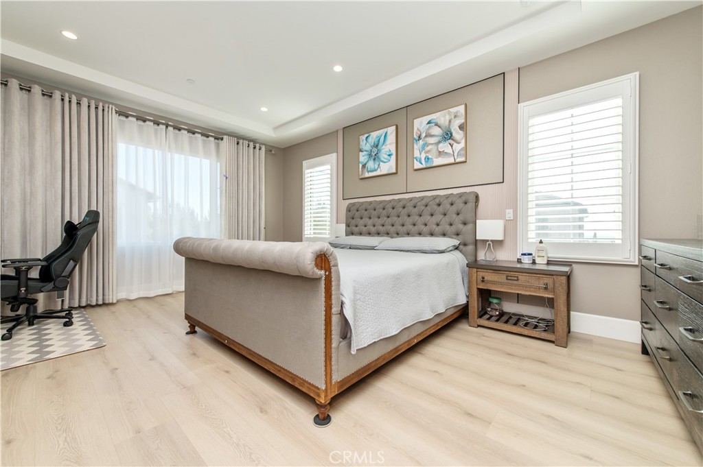 200 Piazza, Irvine CA 92602 - photo 27