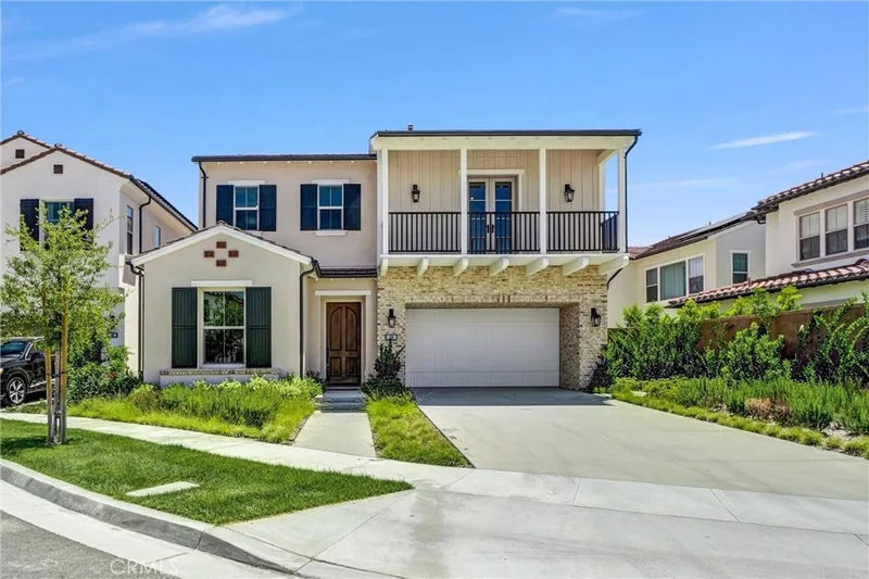 204 Alora, Irvine, CA 92618
