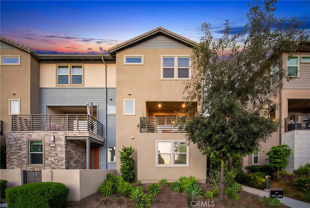 204 Keeper, Irvine CA 92618 - photo 1