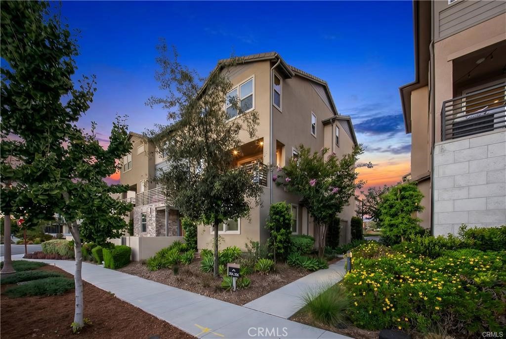 204 Keeper, Irvine CA 92618 - photo 2