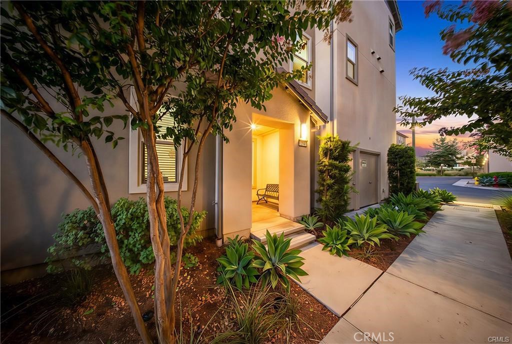 204 Keeper, Irvine CA 92618 - photo 3