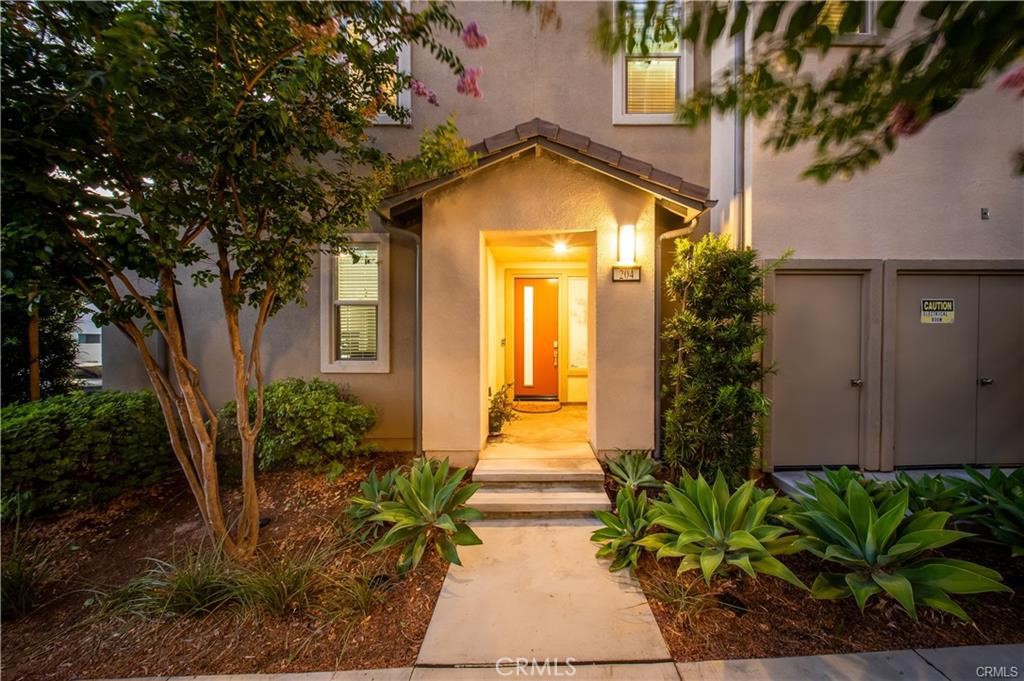 204 Keeper, Irvine CA 92618 - photo 4