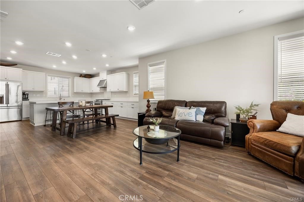 204 Keeper, Irvine CA 92618 - photo 8