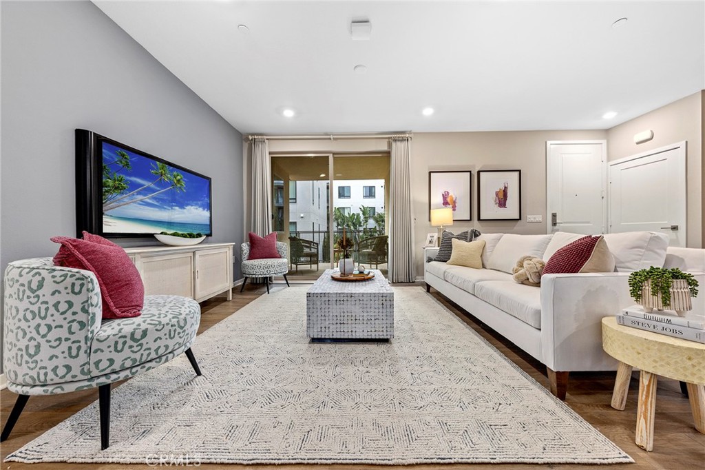 205 Bowery, Irvine CA 92612 - photo 2