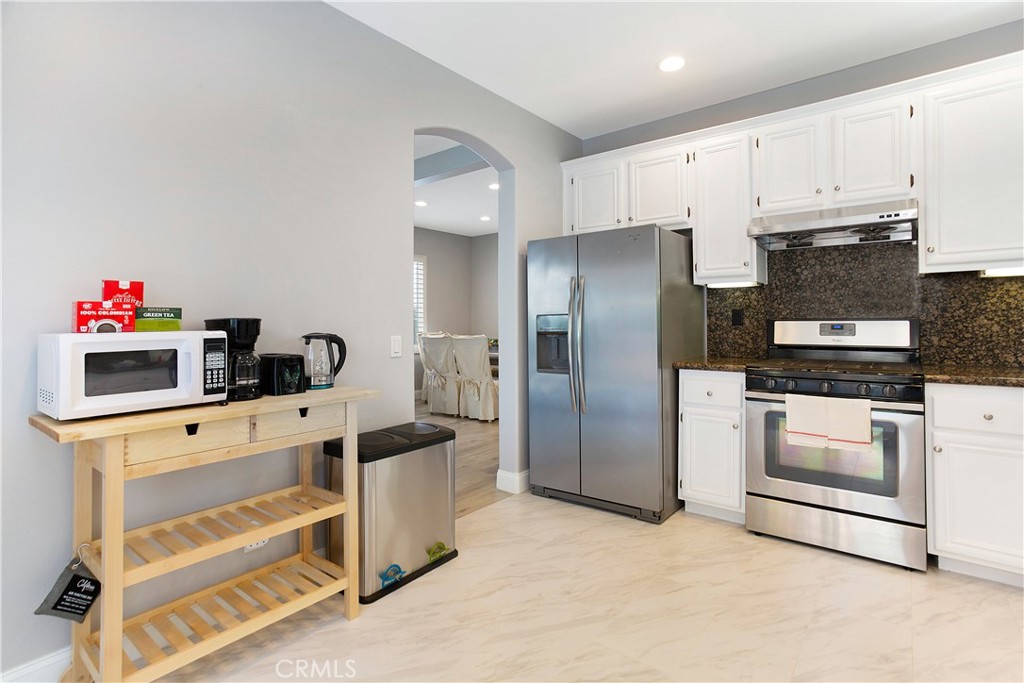 205 Cherrybrook Lane, Irvine CA 92618 - photo 7
