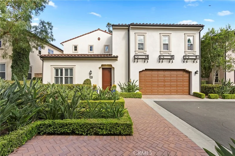 205 Mantle, Irvine, CA 92618
