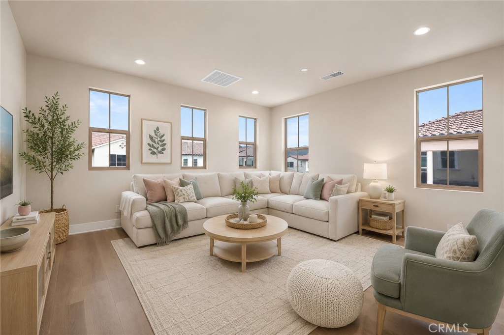 Virtually staged - 206 Mistwater, Irvine CA 92618 - photo 19