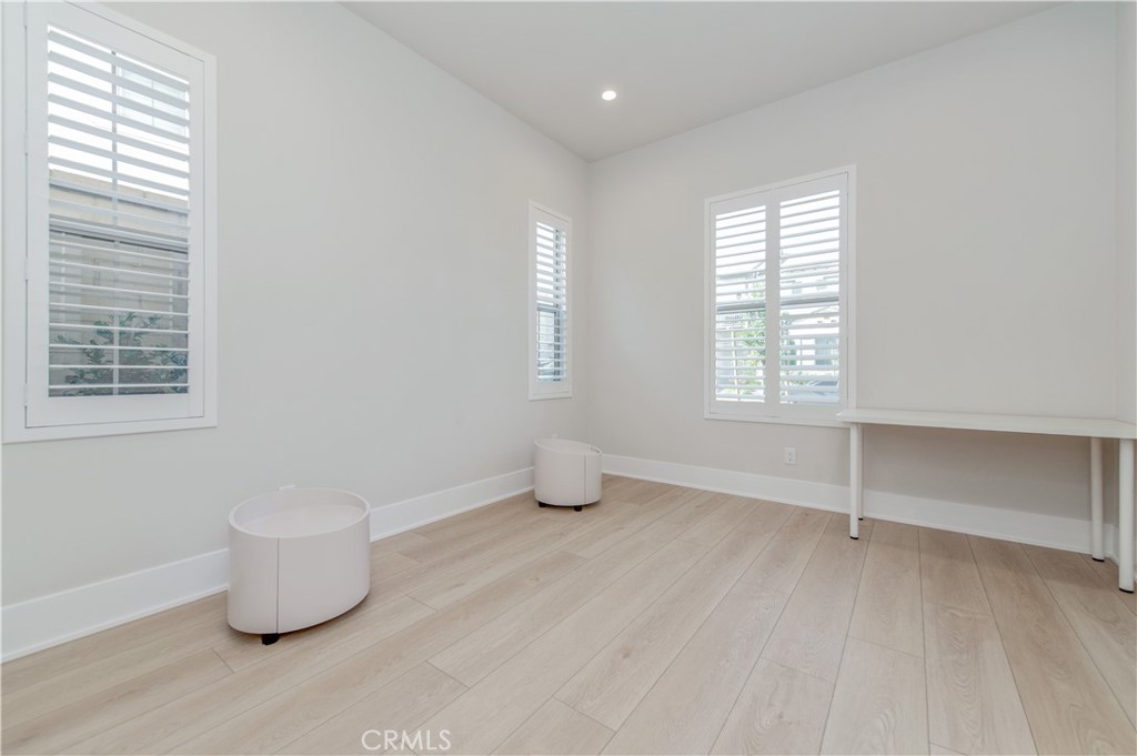 208 Mistwater, Irvine CA 92618 - photo 4