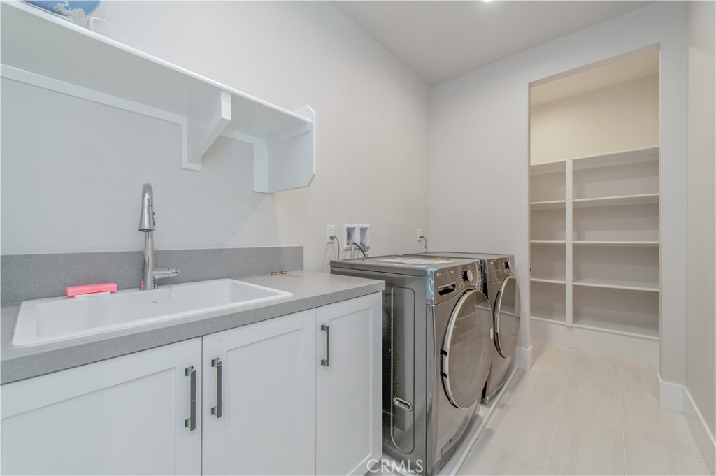 208 Mistwater, Irvine CA 92618 - photo 25