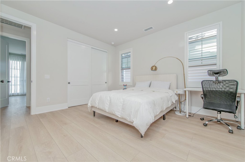 208 Mistwater, Irvine CA 92618 - photo 28