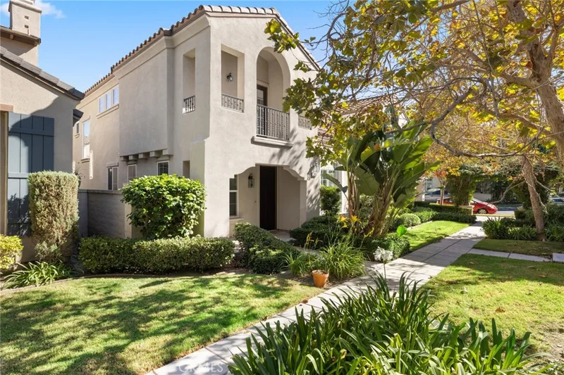 209 Terra Cotta, Irvine