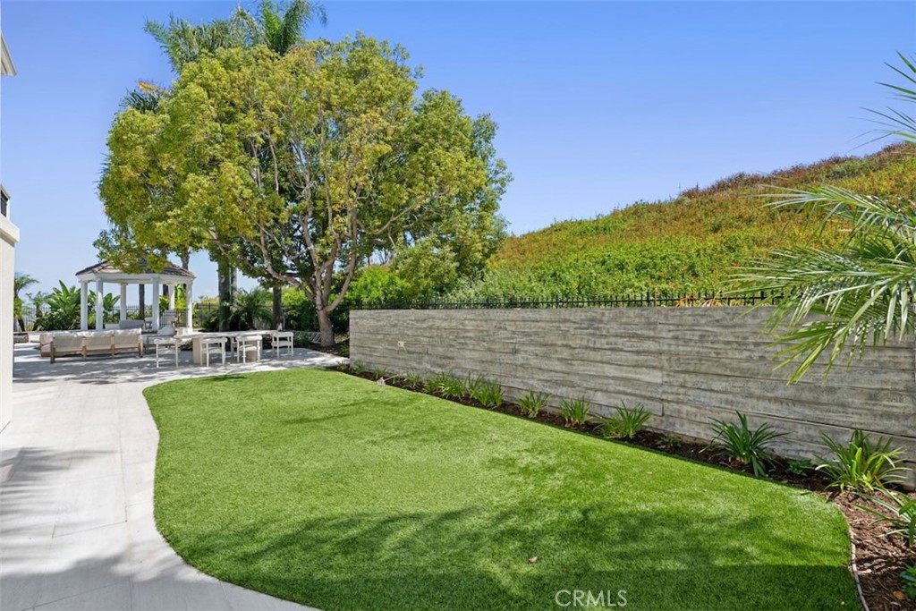 21 Chester, Irvine CA 92603 - photo 44