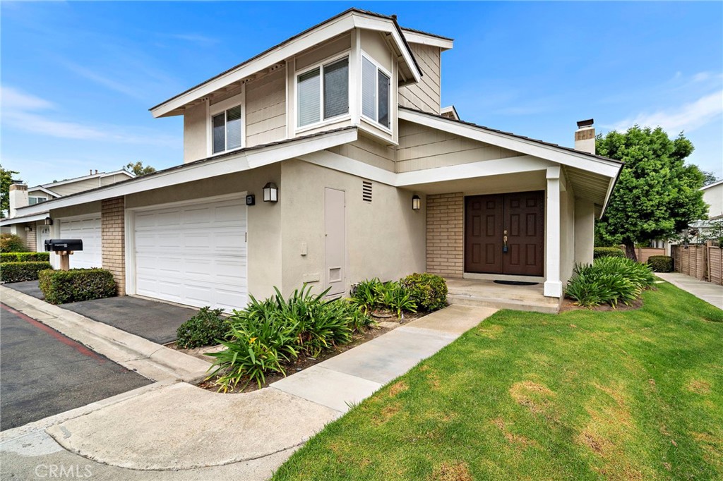 21 Cresthaven, Irvine CA 92604 - photo 1
