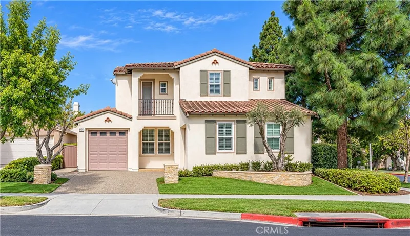 21 Foliage, Irvine