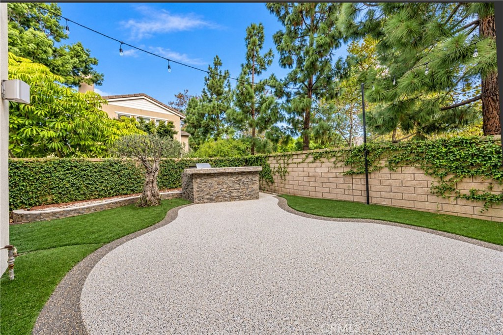 21 Foliage, Irvine CA 92603 - photo 8