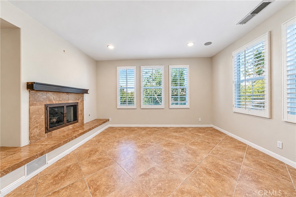 21 Foliage, Irvine CA 92603 - photo 10