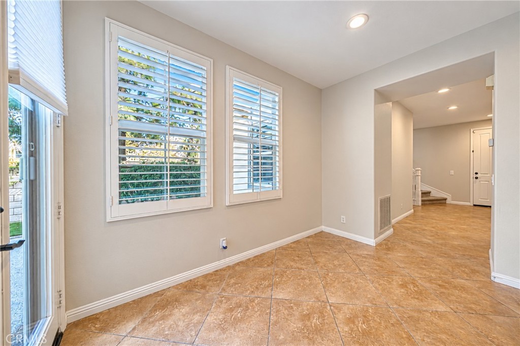 21 Foliage, Irvine CA 92603 - photo 18