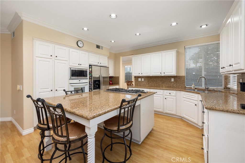 Make 21 Foxcrest a DONE DEAL! - 21 Foxcrest, Irvine CA 92620 - photo 11