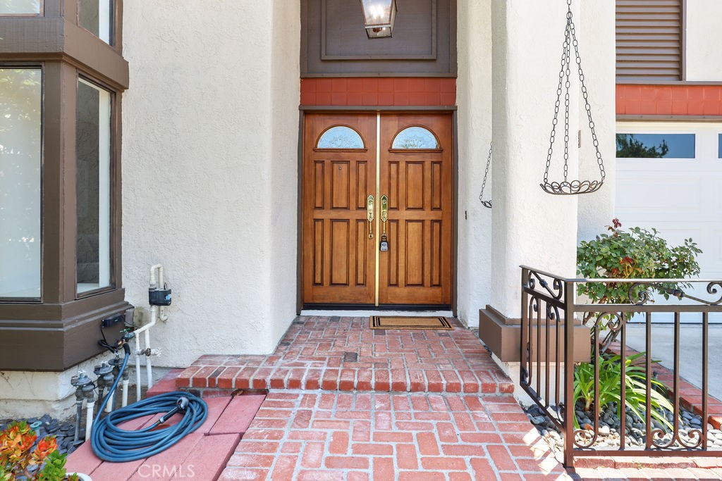 21 Glorieta W, Irvine CA 92620 - photo 2