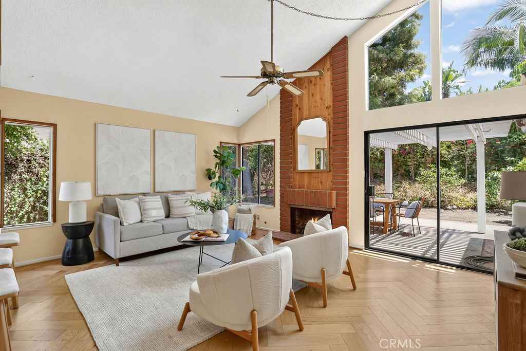 21 Glorieta W, Irvine CA 92620 - photo 14