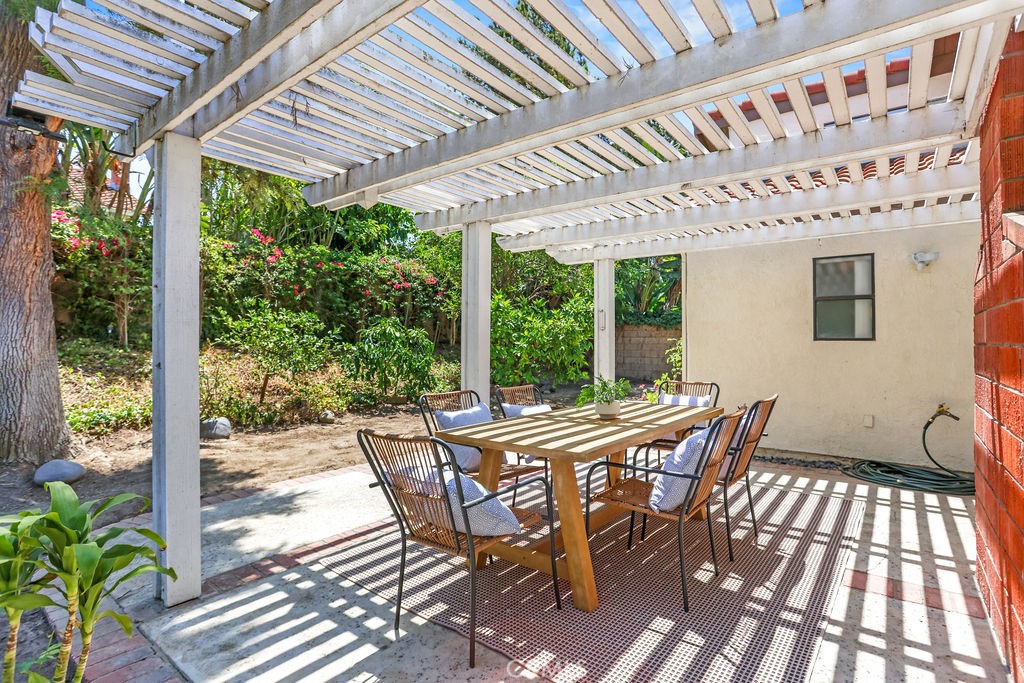 21 Glorieta W, Irvine CA 92620 - photo 28