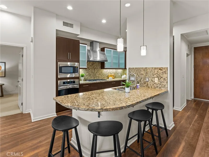 21 Gramercy 208, Irvine, CA 92612