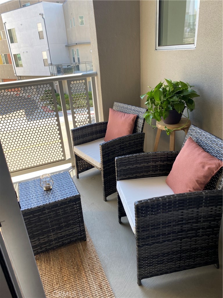 Cozy private Balcony - 21 Gramercy 218, Irvine CA 92612 - photo 21
