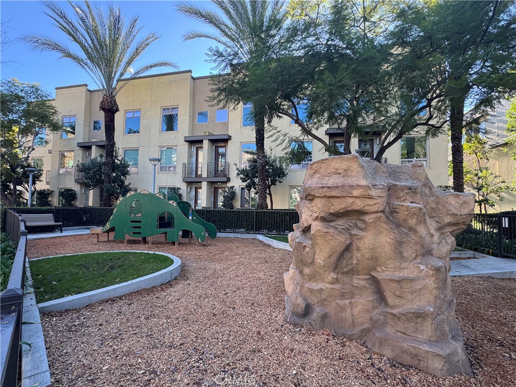 Children mini park - 21 Gramercy 218, Irvine CA 92612 - photo 59