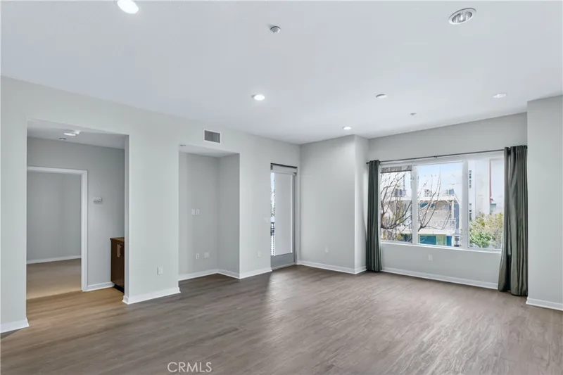 21 Gramercy 219, Irvine, CA 92612