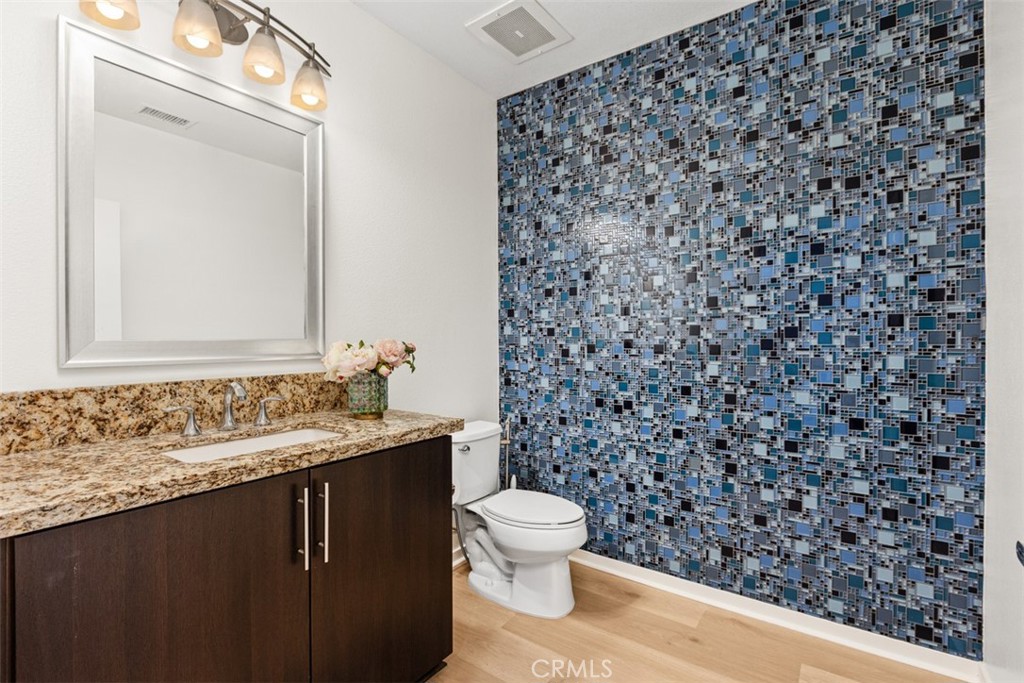 21 Gramercy 220, Irvine CA 92612 - photo 15