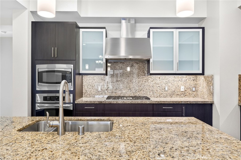 21 Gramercy 309, Irvine CA 92612 - photo 3