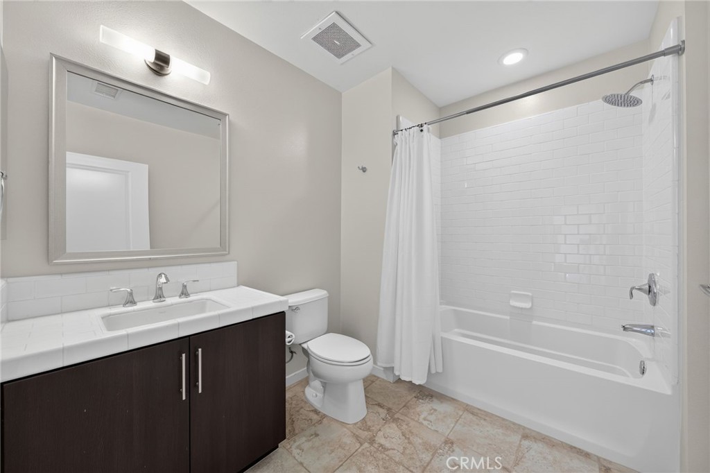 Hall Bathroom - 21 Gramercy 309, Irvine CA 92612 - photo 22