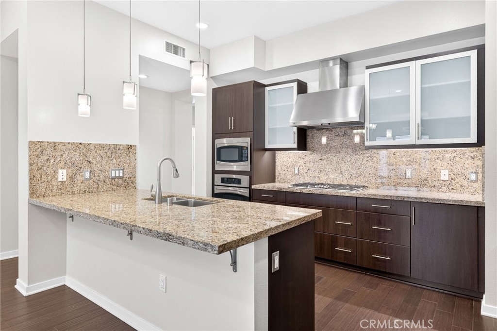 21 Gramercy 309, Irvine CA 92612 - photo 5