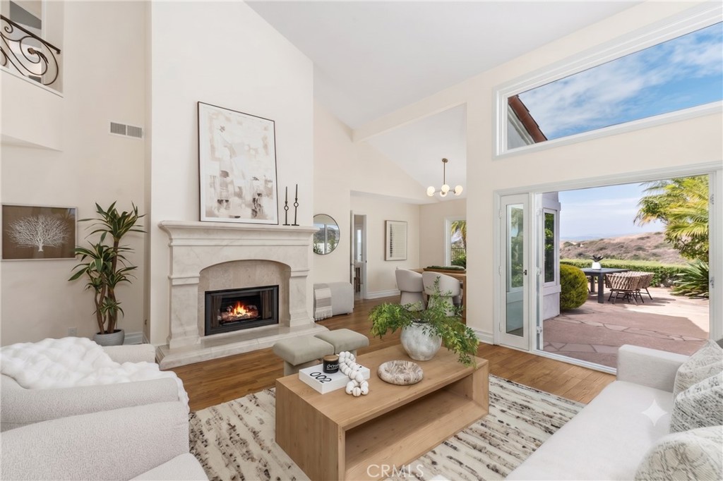 21 MIRADOR, Irvine CA 92612 - photo 4