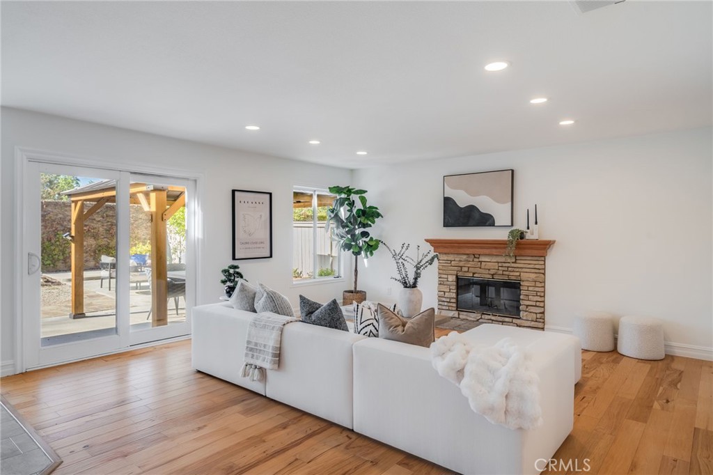 21 Rhode Island, Irvine CA 92606 - photo 14